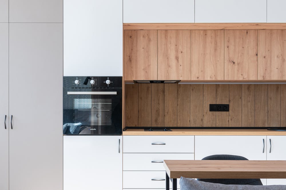 The Benefits of Cabinet Refacing